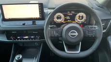 Nissan Qashqai 1.3 DiG-T MH N-Connecta 5dr Petrol Hatchback